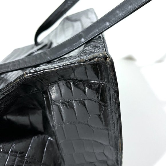 Saks Fifth Avenue Vintage 1960s Alligator Purse - Made in France - Picture 8 of 17